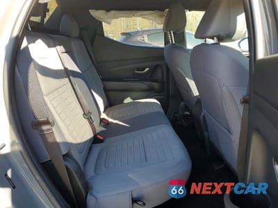 Zdjęcie 10 z 12 samochodu: 2022 HYUNDAI SANTA CRUZ SEL VIN:5NTJCDAE8NH002782 - miniatura