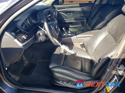Zdjęcie 7 z 12 samochodu: 2011 BMW 550 XI VIN:WBAFU9C51BC786237 - miniatura