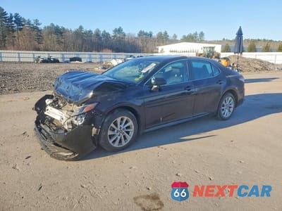 2021 TOYOTA CAMRY LE 4T1C11AK1MU464411 - główne zdjęcie licytacji z USA - miniatura