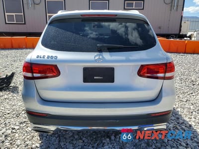 Zdjęcie 6 z 14 samochodu: 2016 MERCEDES-BENZ GLC 300 VIN:WDC0G4JB3GF026368 - miniatura