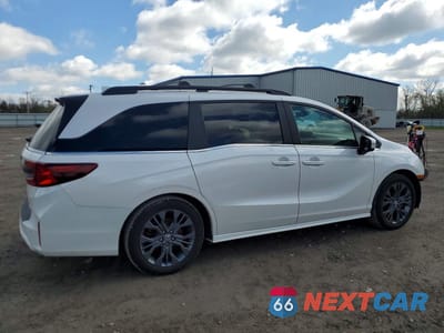 Trzecie zdjęcie samochodu z tyłu: 2025 HONDA ODYSSEY TOURING VIN:5FNRL6H82SB026177 - miniatura