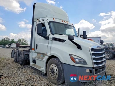 2022 FREIGLINER CASCADIA 126 3AKJHLDR4NSNC5567 - główne zdjęcie licytacji z USA - miniatura