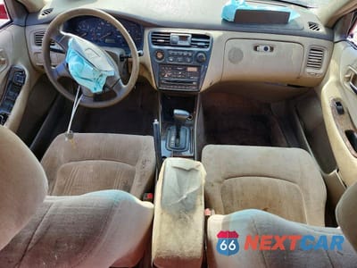 Zdjęcie 8 z 13 samochodu: 2000 HONDA ACCORD SE VIN:JHMCG5674YC003826 - miniatura