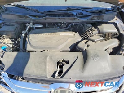 Zdjęcie 12 z 14 samochodu: 2018 HONDA ODYSSEY EXL VIN:5FNRL6H71JB043042 - miniatura