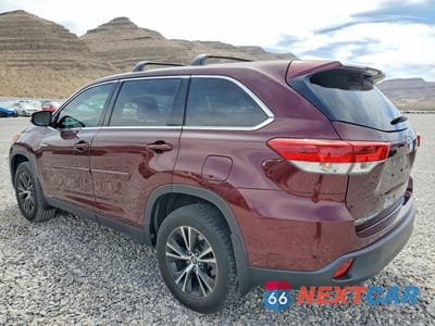 Drugie zdjęcie samochodu z przodu: 2019 TOYOTA HIGHLANDER HYBRID LE VIN:5TDBGRFH8KS076345 - miniatura