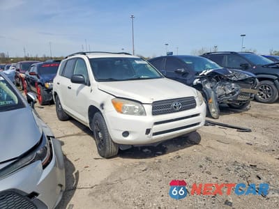 Czwarte zdjęcie samochodu z boku: 2006 TOYOTA RAV4 BASE VIN:JTMZD33V265008889 - miniatura