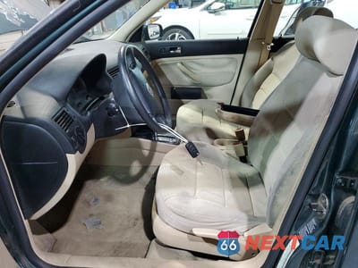 Zdjęcie 7 z 11 samochodu: 2005 VOLKSWAGEN JETTA GLS VIN:3VWSK69M05M015434 - miniatura