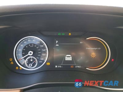 Zdjęcie 9 z 12 samochodu: 2022 GENESIS G70 2.0T VIN:KMTG34TA7NU098432 - miniatura