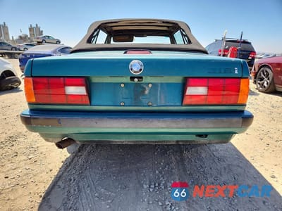 Zdjęcie 6 z 12 samochodu: 1992 BMW 318 I VIN:WBABA731XNEJ12038 - miniatura