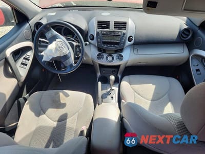 Zdjęcie 8 z 13 samochodu: 2006 TOYOTA RAV4 LIMITED VIN:JTMZK31VX65003996 - miniatura