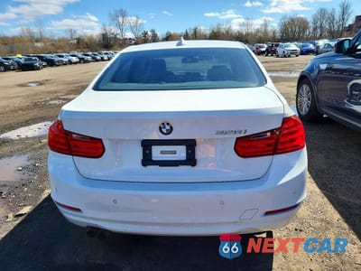 Zdjęcie 6 z 11 samochodu: 2015 BMW 328 I SULEV VIN:WBA3C1C53FP851207 - miniatura