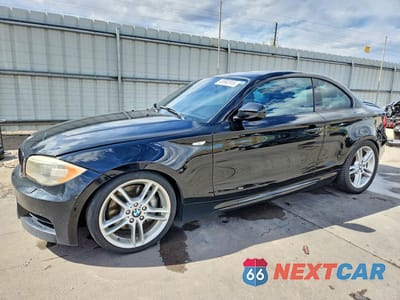 2013 BMW 135 I WBAUC9C51DVM13572 - główne zdjęcie licytacji z USA - miniatura