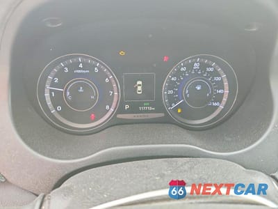Zdjęcie 9 z 13 samochodu: 2017 HYUNDAI AZERA BASE VIN:KMHFG4JG3HA574666 - miniatura