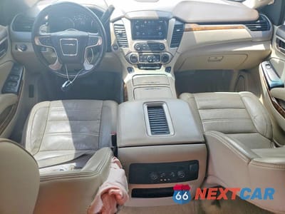 Zdjęcie 8 z 13 samochodu: 2015 GMC YUKON DENALI VIN:1GKS1CKJ0FR687700 - miniatura