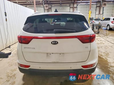 Zdjęcie 6 z 12 samochodu: 2017 KIA SPORTAGE EX VIN:KNDPNCAC1H7172163 - miniatura