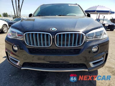 Piąte zdjęcie samochodu w środku: 2017 BMW X5 XDR40E VIN:5UXKT0C30H0S81264 - miniatura