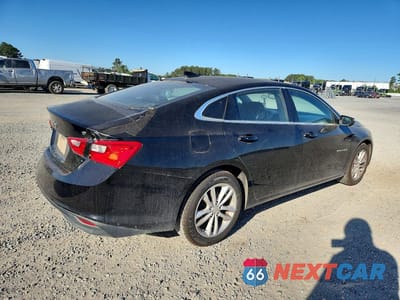 Trzecie zdjęcie samochodu z tyłu: 2017 CHEVROLET MALIBU LT VIN:1G1ZE5ST1HF234257 - miniatura