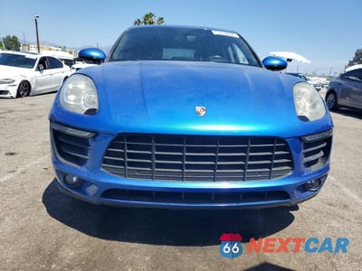 Piąte zdjęcie samochodu w środku: 2016 PORSCHE MACAN S VIN:WP1AB2A51GLB56222 - miniatura