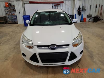 Piąte zdjęcie samochodu w środku: 2013 FORD FOCUS SE VIN:1FADP3F2XDL231991 - miniatura