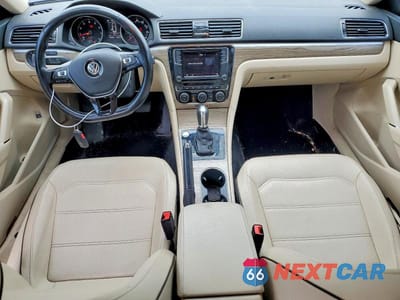 Zdjęcie 8 z 12 samochodu: 2018 VOLKSWAGEN PASSAT SE VIN:1VWBA7A39JC004598 - miniatura