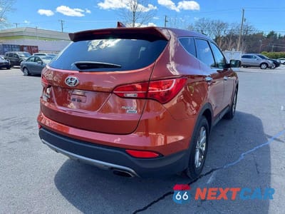 Trzecie zdjęcie samochodu z tyłu: 2015 HYUNDAI SANTA FE SPORT 2.4L VIN:5XYZTDLB5FG301630 - miniatura