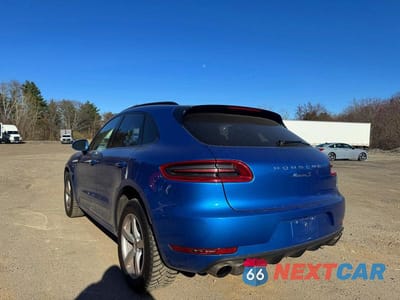 Trzecie zdjęcie samochodu z tyłu: 2018 PORSCHE MACAN S VIN:WP1AB2A50JLB34798 - miniatura