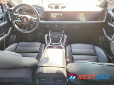 Zdjęcie 8 z 13 samochodu: 2024 PORSCHE CAYENNE COUPE VIN:WP1BA2AY6RDA54574 - miniatura