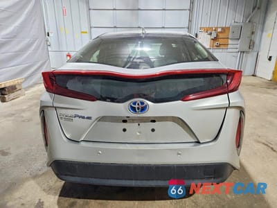 Zdjęcie 6 z 12 samochodu: 2017 TOYOTA PRIUS PRIME ADVANCED VIN:JTDKARFP4H3016761 - miniatura
