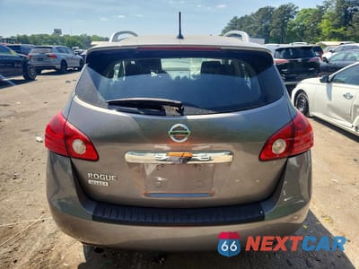 Zdjęcie 6 z 12 samochodu: 2015 NISSAN ROGUE SELECT S VIN:JN8AS5MT8FW660829 - miniatura