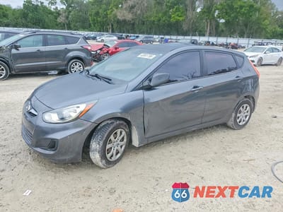 2013 HYUNDAI ACCENT GS KMHCT5AE9DU083952 - główne zdjęcie licytacji z USA - miniatura