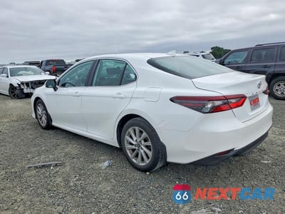 Drugie zdjęcie samochodu z przodu: 2023 TOYOTA CAMRY LE VIN:4T1R11AK3PU095680 - miniatura