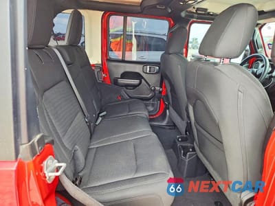 Zdjęcie 11 z 13 samochodu: 2021 JEEP WRANGLER UNLIMITED SPORT VIN:1C4HJXDN7MW815720 - miniatura