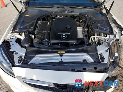Zdjęcie 11 z 12 samochodu: 2016 MERCEDES-BENZ C 300 VIN:55SWF4JB3GU161758 - miniatura