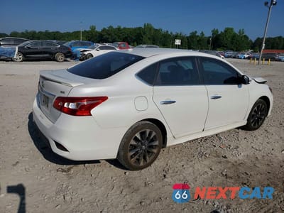 Trzecie zdjęcie samochodu z tyłu: 2017 NISSAN SENTRA SR VIN:3N1AB7AP2HY225608 - miniatura