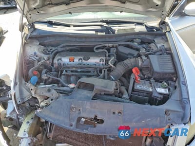Zdjęcie 11 z 12 samochodu: 2010 HONDA ACCORD EXL VIN:1HGCP2F88AA115072 - miniatura