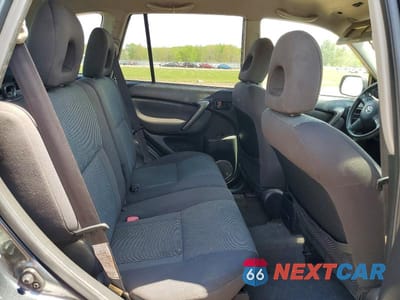 Zdjęcie 11 z 13 samochodu: 2005 TOYOTA RAV4 BASE VIN:JTEHD20V850046967 - miniatura