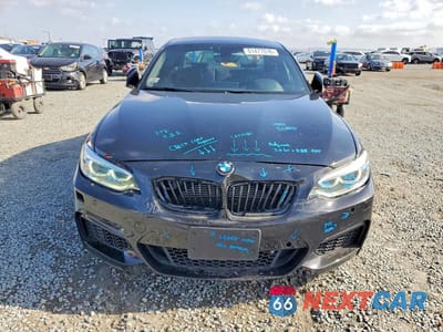 Piąte zdjęcie samochodu w środku: 2016 BMW M235XI VIN:WBA1J9C58GV696629 - miniatura