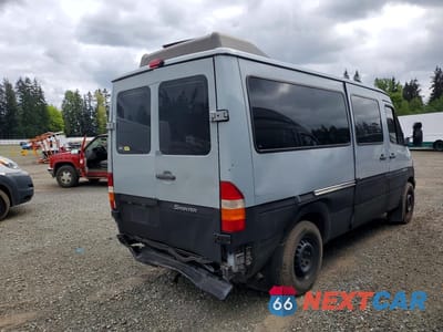 Trzecie zdjęcie samochodu z tyłu: 2005 DODGE SPRINTER 2500 VIN:WD8PD644455802911 - miniatura
