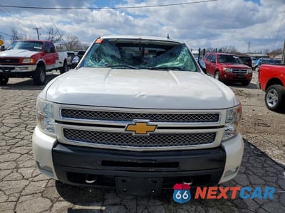 Piąte zdjęcie samochodu w środku: 2012 CHEVROLET SILVERADO K1500 LTZ VIN:3GCPKTE74CG271272 - miniatura