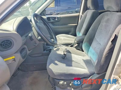 Zdjęcie 7 z 13 samochodu: 2003 HYUNDAI SANTA FE VIN:KM8SC73D03U410314 - miniatura