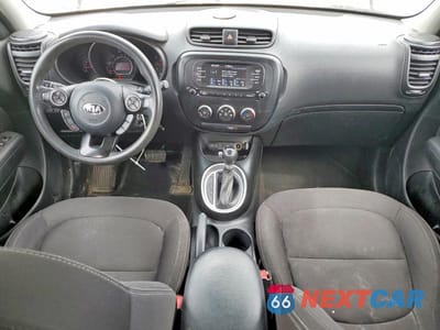 Zdjęcie 8 z 13 samochodu: 2018 KIA SOUL BASE VIN:KNDJN2A25J7573356 - miniatura