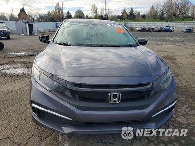 Piąte zdjęcie samochodu w środku: 2019 HONDA CIVIC LX VIN:2HGFC2F6XKH561475 - miniatura