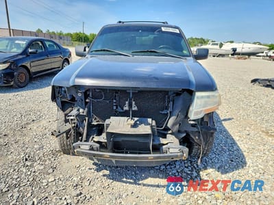 Piąte zdjęcie samochodu w środku: 2015 FORD EXPEDITION XLT VIN:1FMJU1HT2FEF29101 - miniatura