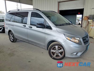 Czwarte zdjęcie samochodu z boku: 2016 MERCEDES-BENZ METRIS VIN:WD4PG2EE0G3096964 - miniatura