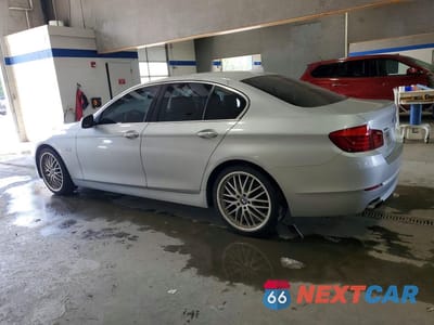 Drugie zdjęcie samochodu z przodu: 2013 BMW 528 XI VIN:WBAXH5C55DD108413 - miniatura