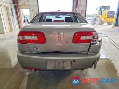 Zdjęcie 6 z 12 samochodu: 2008 LINCOLN MKZ VIN:3LNHM26T38R618294 - miniatura
