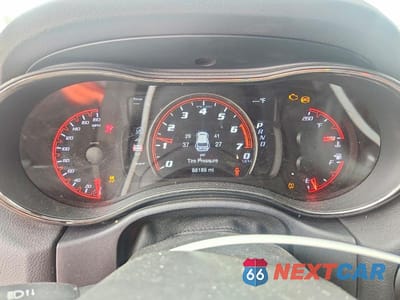 Zdjęcie 9 z 12 samochodu: 2018 DODGE DURANGO SRT VIN:1C4SDJGJ4JC159573 - miniatura