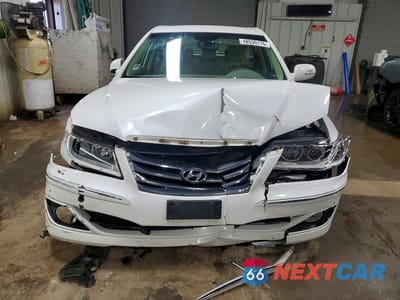 Piąte zdjęcie samochodu w środku: 2011 HYUNDAI AZERA LIMITED VIN:KMHFC4DF5BA544297 - miniatura