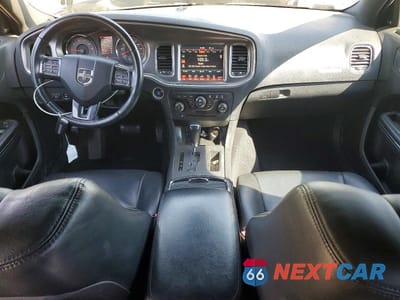 Zdjęcie 8 z 12 samochodu: 2013 DODGE CHARGER R/T VIN:2C3CDXDT5DH564182 - miniatura
