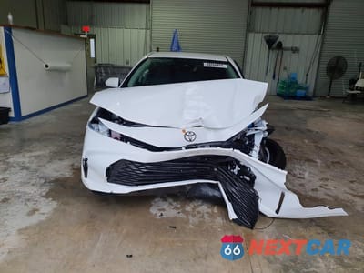 Piąte zdjęcie samochodu w środku: 2025 TOYOTA CAMRY LE VIN:4T1DAACK6SU640299 - miniatura